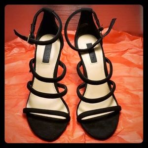 Forever 21 Black Wedges Sz 7